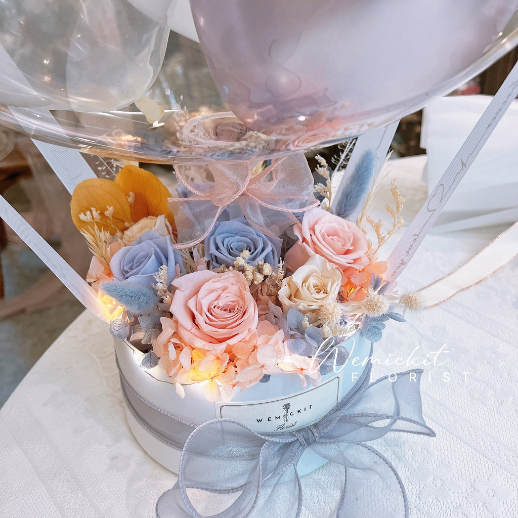Echo丨Preserved Flower Box With Balloon