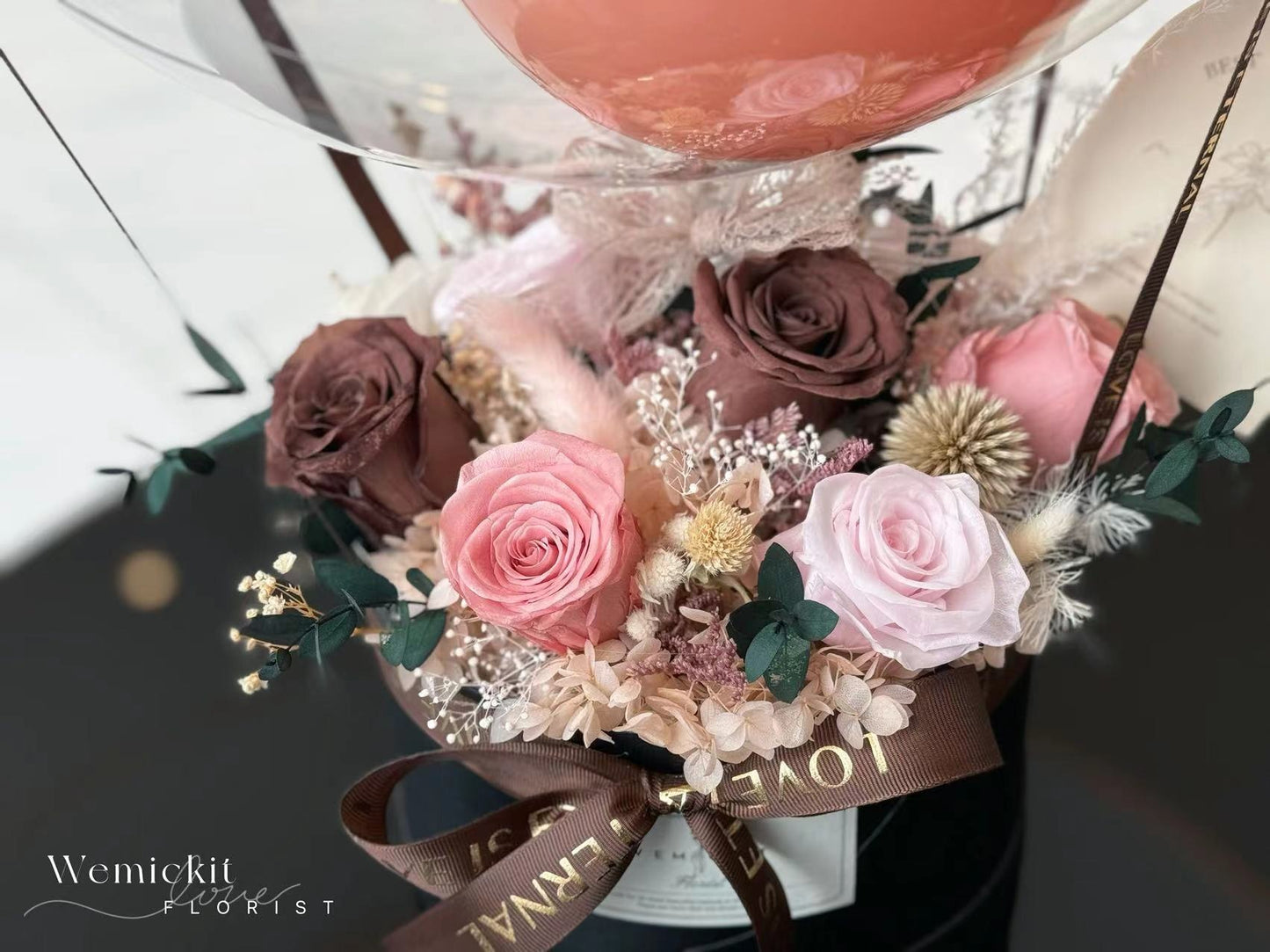 Mocha Pink | Preserved Flower Box with Balloon