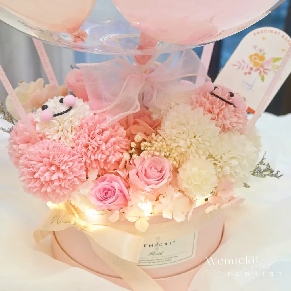 Girlish charm | Preserved Flower Box with Balloon