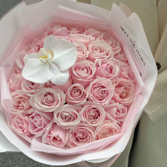 Admiration Love丨30 Roses Bouquet