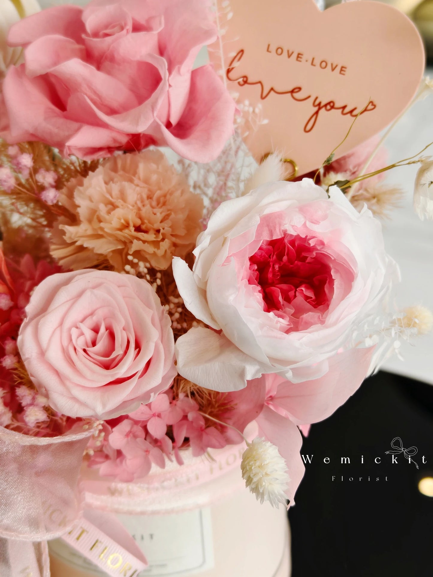 Pinky | Preserved Flower Box