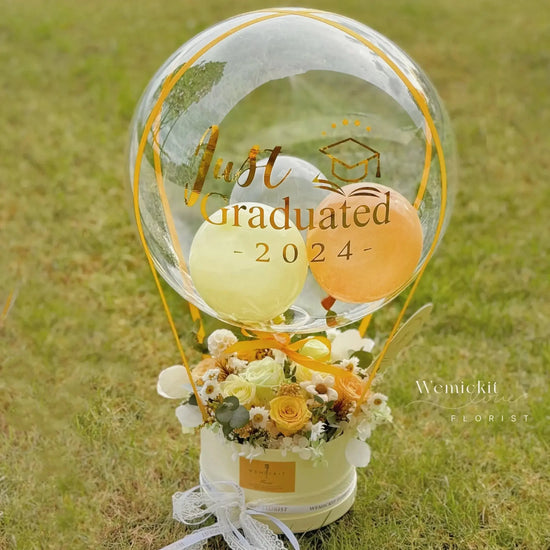 Dear Summer丨Preserved Flower Box With Balloon WEMICKIT - Melbourne Floral Arrangement