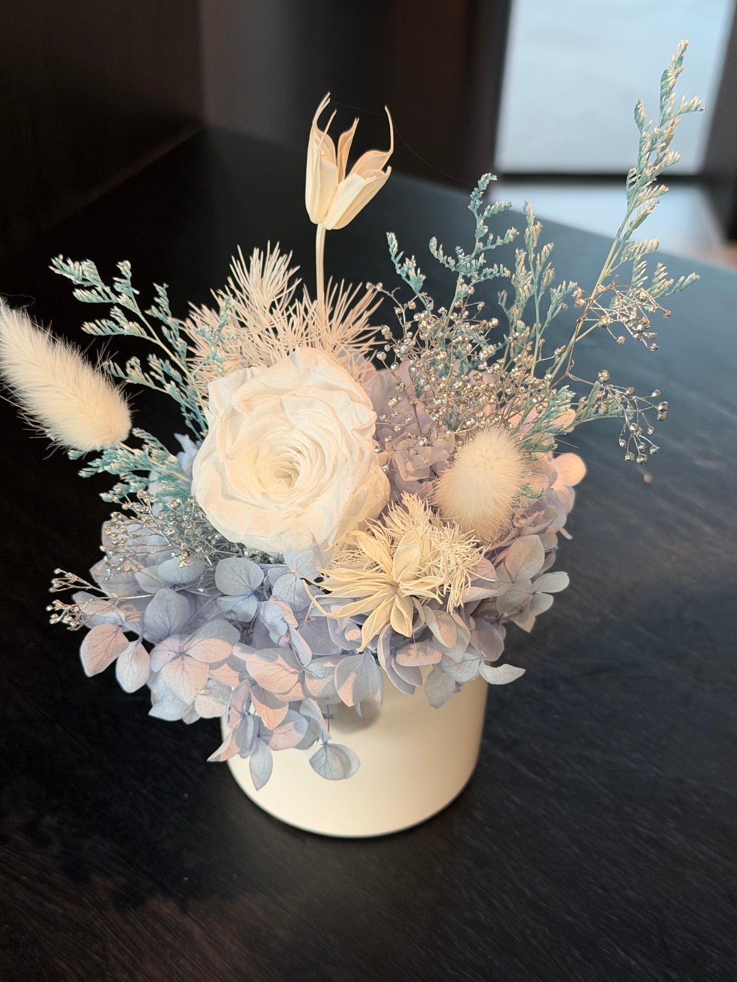 Snow - Everlasting Preserved Flower in Vase
