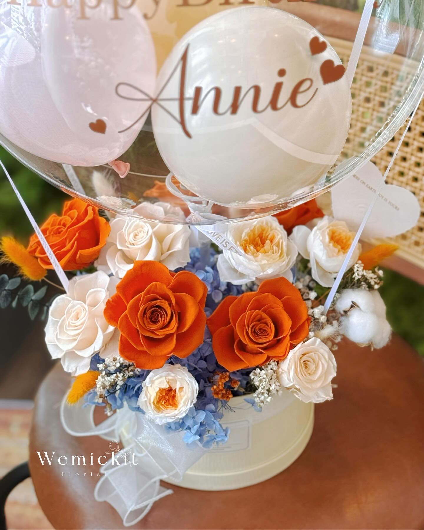 Petal Puffs Party |  Preserved Flower Box with Balloon