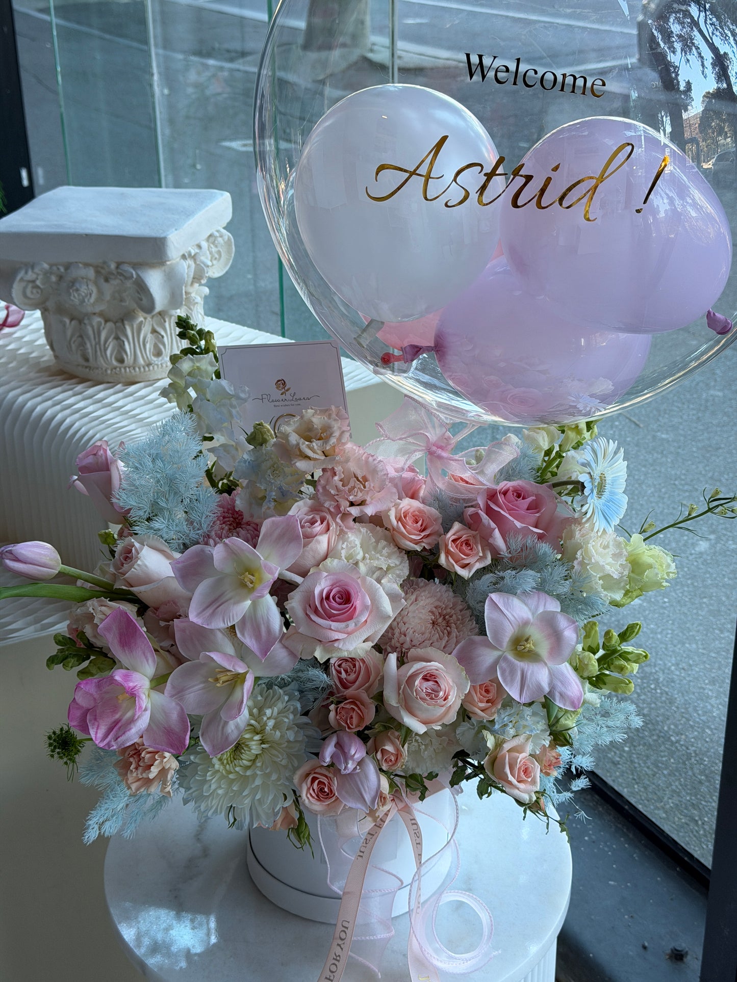 Heartfelt Love | Fresh Flower Box With Balloon