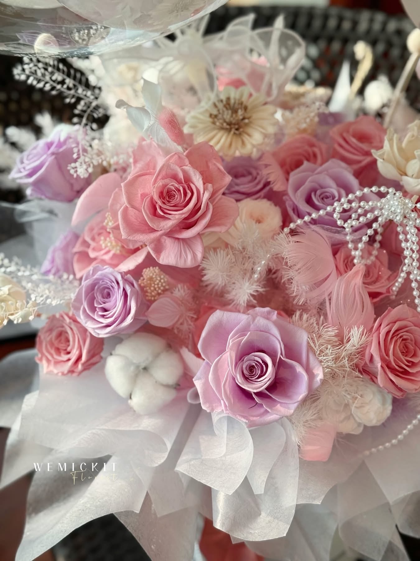 Precious Pearl ｜ Preserved Flower Box With Balloon