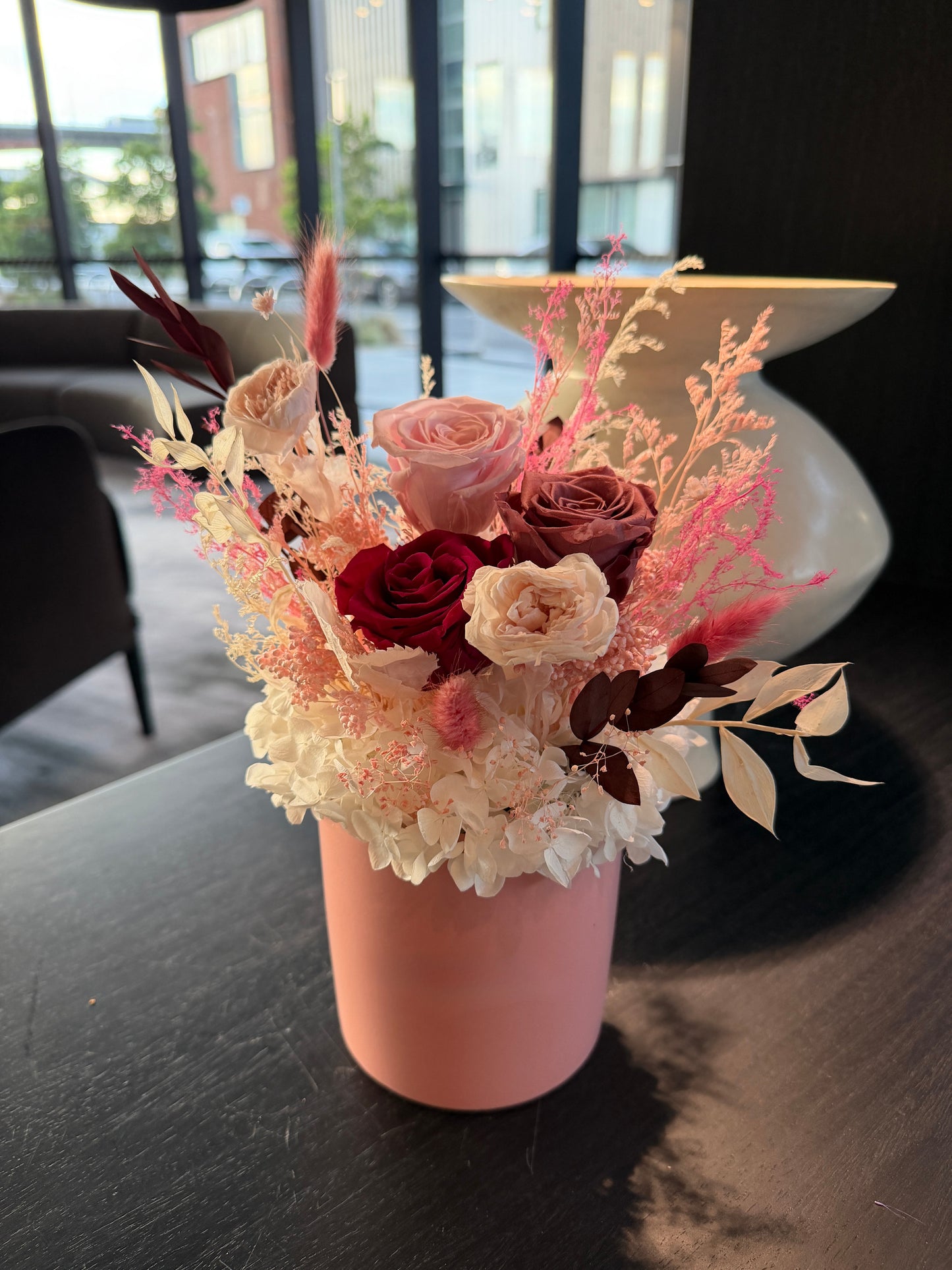 Estrus - Everlasting Preserved Flower in Vase