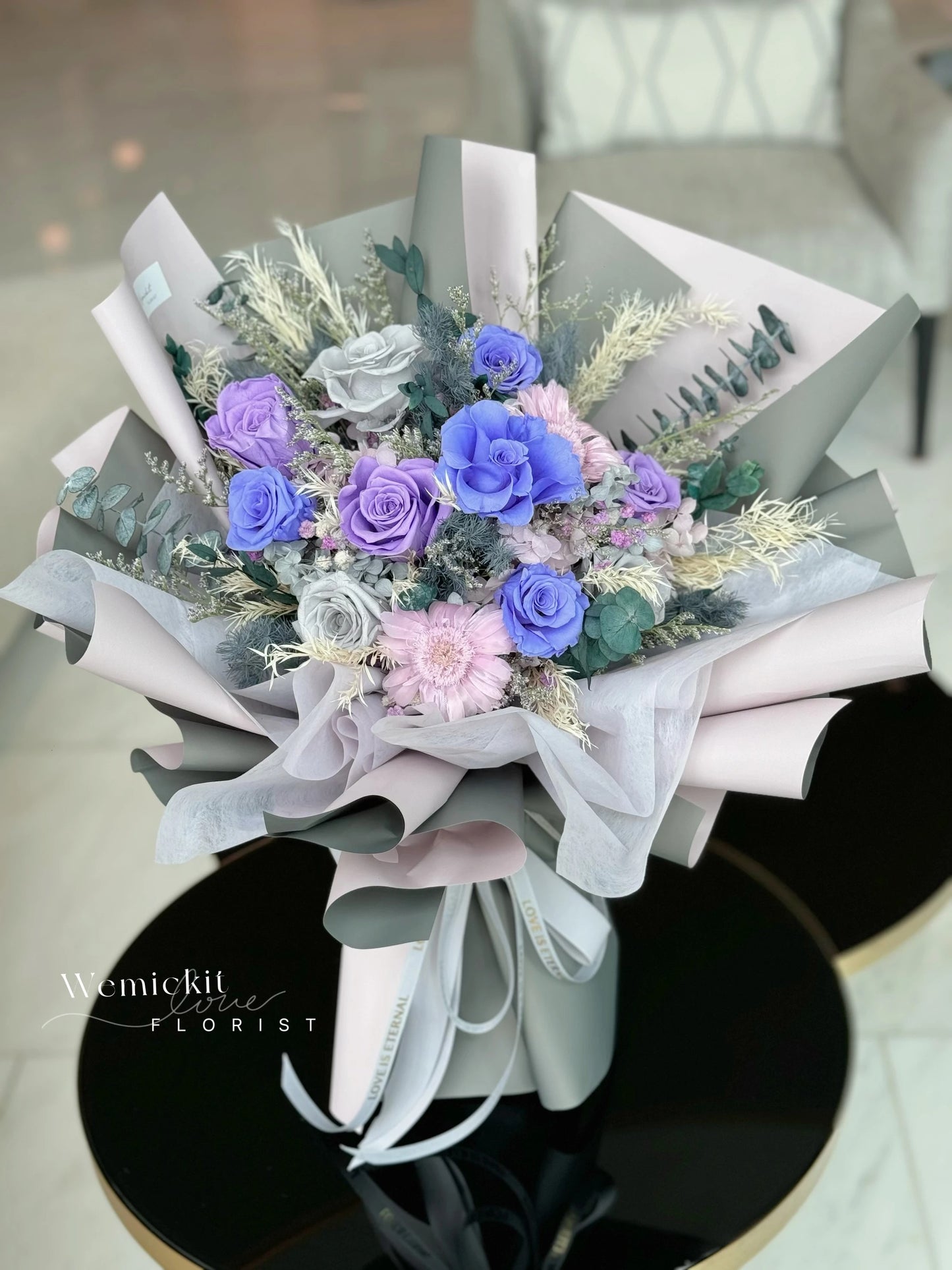 Periwinkle | Preserved Flowers Bouquet