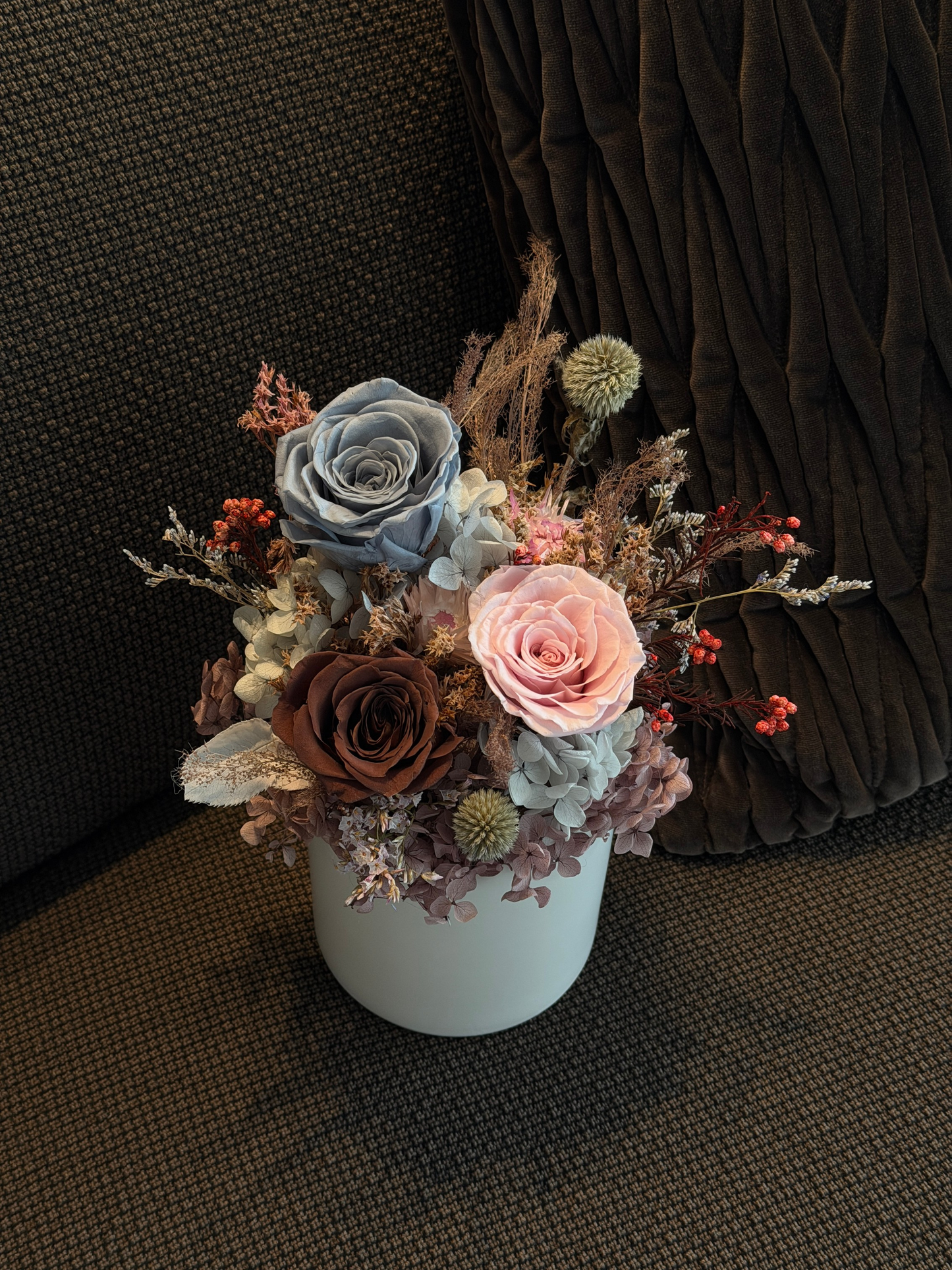 Agoni - Everlasting Preserved Flower in Vase | Thoughtful Birthday Gift Idea