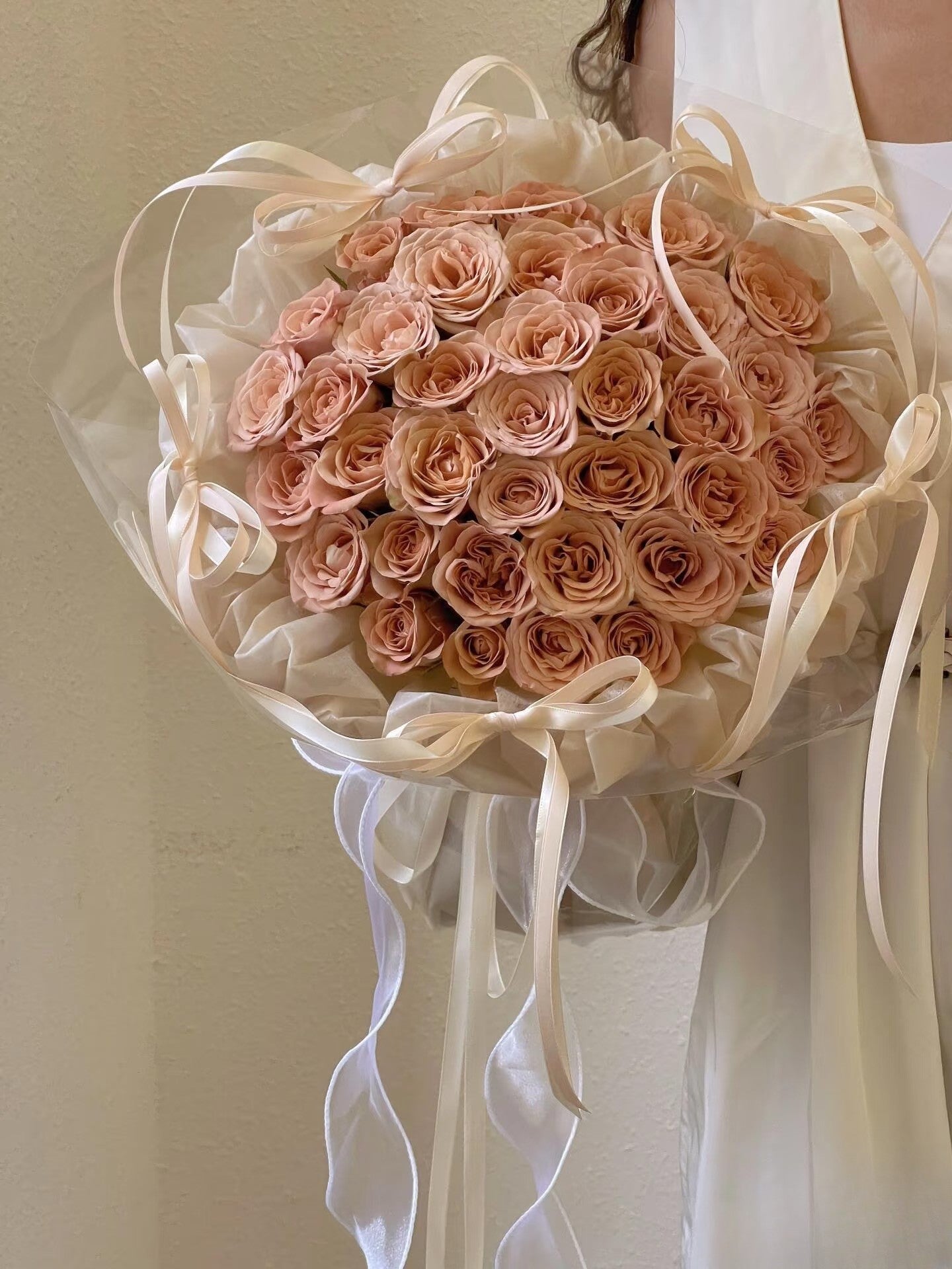 Elara Peach | Fresh Roses Bouquet