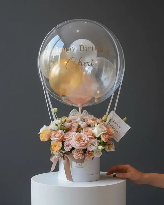 Pale Peach | Fresh Flower Box with Balloon WEMICKIT - Melbourne Floral Arrangement