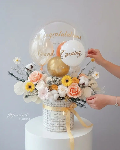 Bontanical丨Preserved Flower Box With Balloon WEMICKIT - Melbourne Floral Arrangement