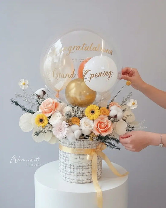 Bontanical丨Preserved Flower Box With Balloon WEMICKIT - Melbourne Floral Arrangement