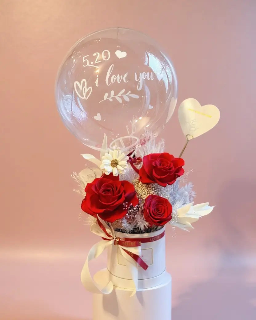 Amanda丨Preserved Flower Box With Balloon WEMICKIT - Melbourne Floral Arrangement