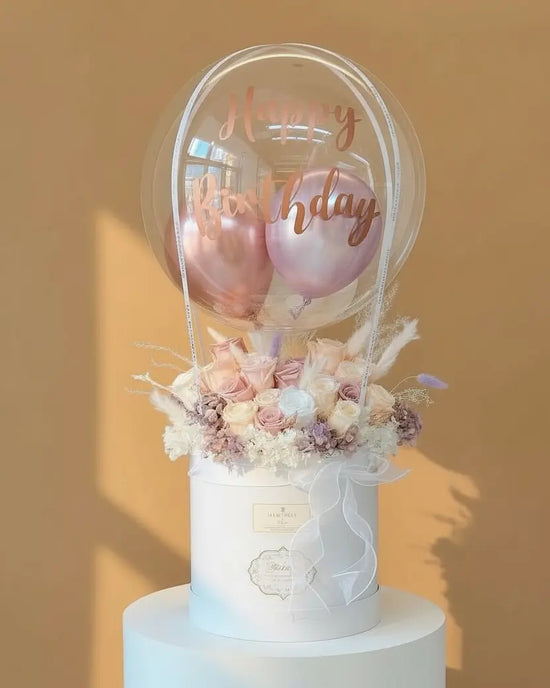 Creamy丨Preserved Flower Box With Balloon WEMICKIT - Melbourne Floral Arrangement