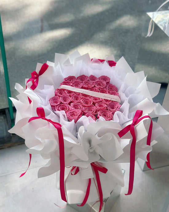 Dream Picker丨Preserved 30 Roses Bouquet WEMICKIT - Melbourne Floral Arrangement