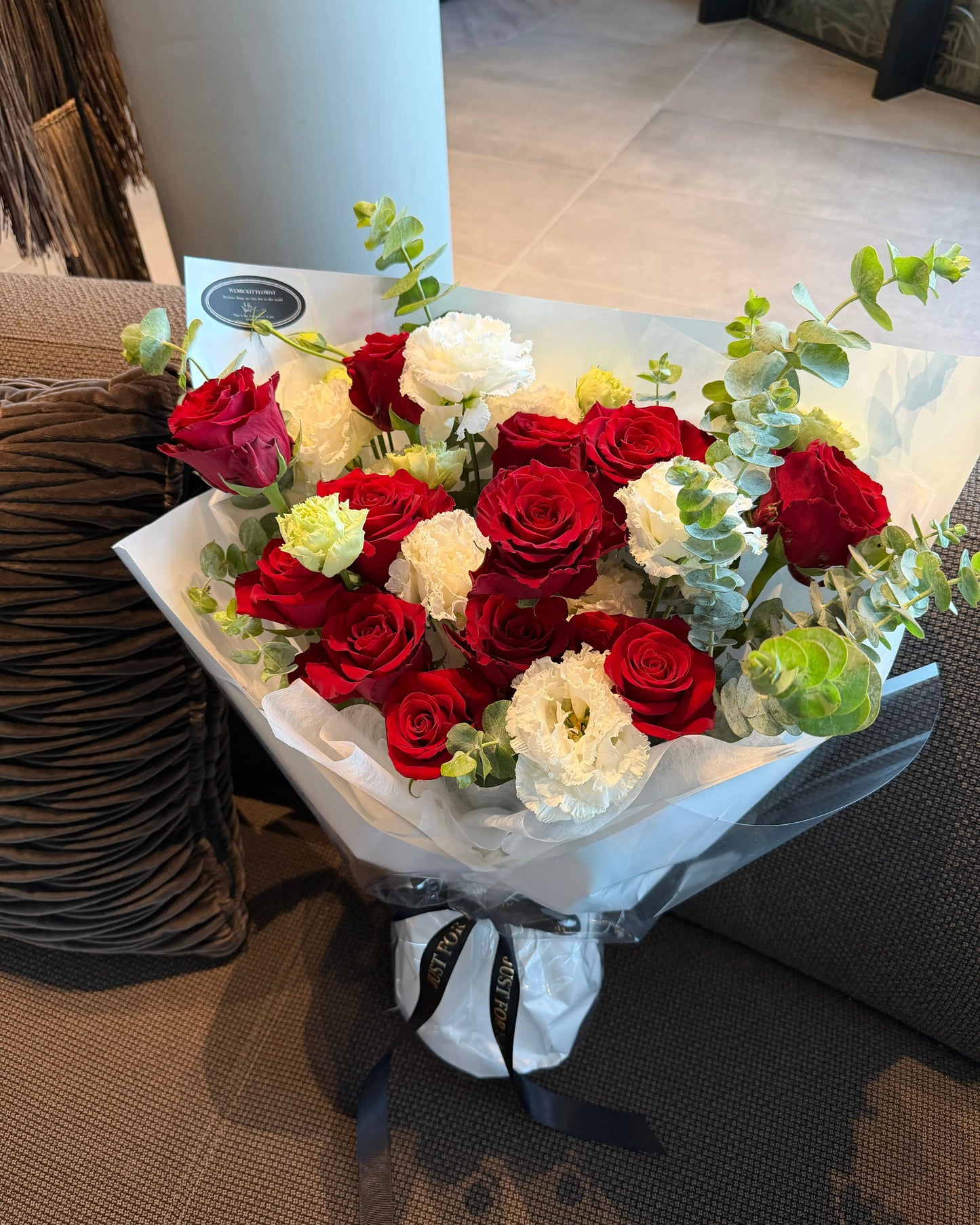 Amélie | Fresh Flower Bouquet WEMICKIT - Melbourne Flower Delivery