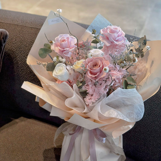 Julia | Preserved Flower Bouquet for Graduation