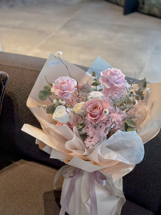 Julia | Preserved Flower Bouquet WEMICKIT - Melbourne Flower Delivery