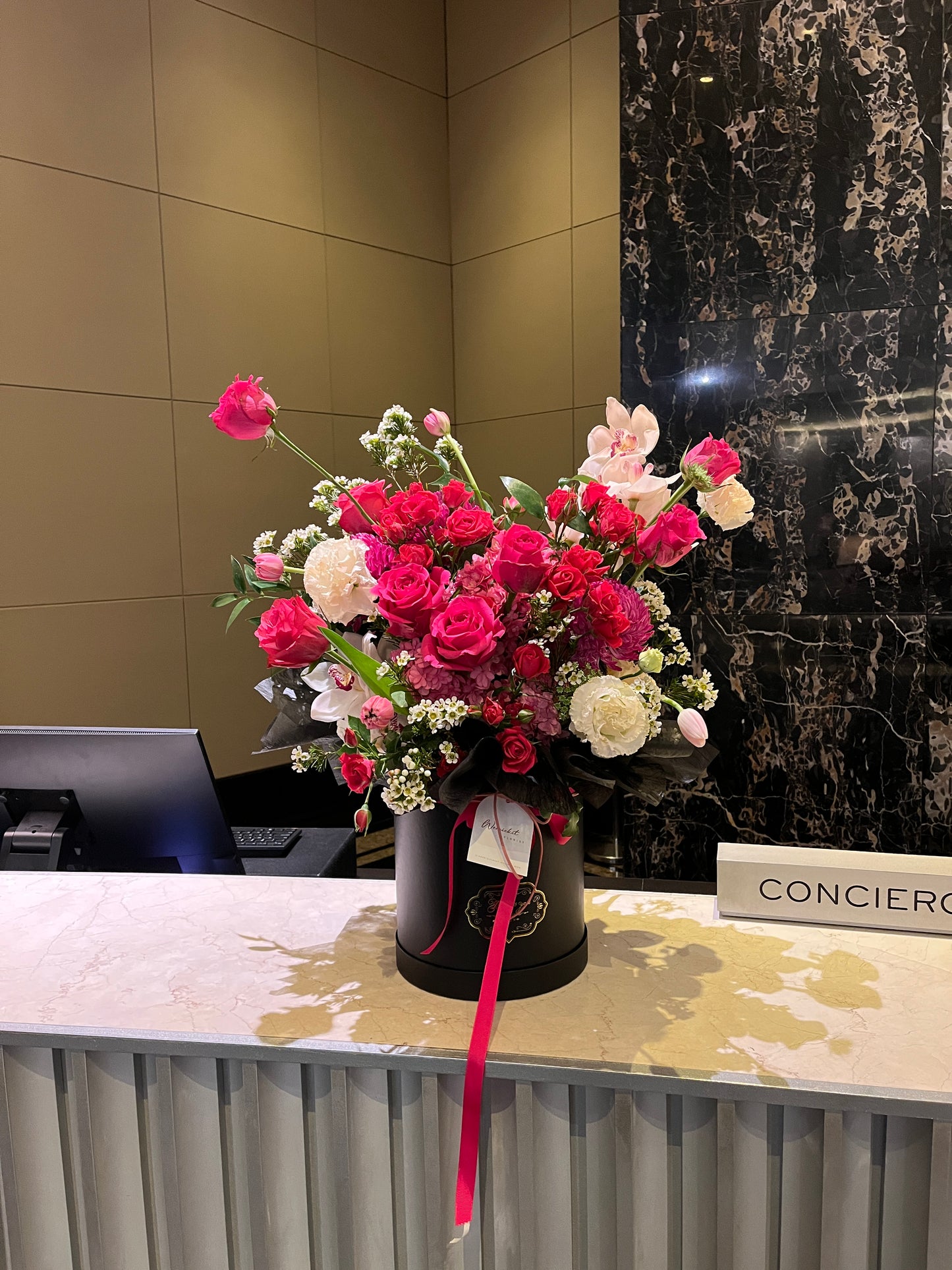 Magenta Love | Fresh Flower Box