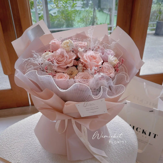 First Love - Pink丨Preserved Flower Bouquet WEMICKIT - Melbourne Floral Arrangement