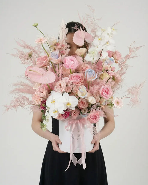 Gentle Kiss WEMICKIT - Melbourne Floral Arrangement