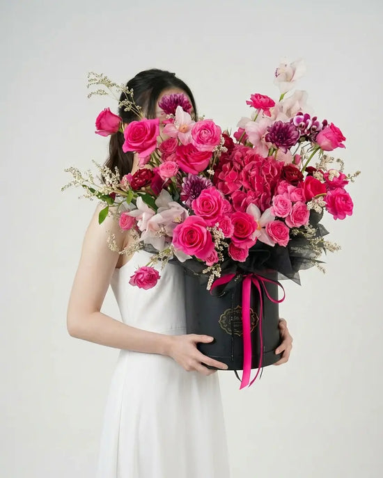Magenta Love | Fresh Flower Box WEMICKIT - Melbourne Floral Arrangement