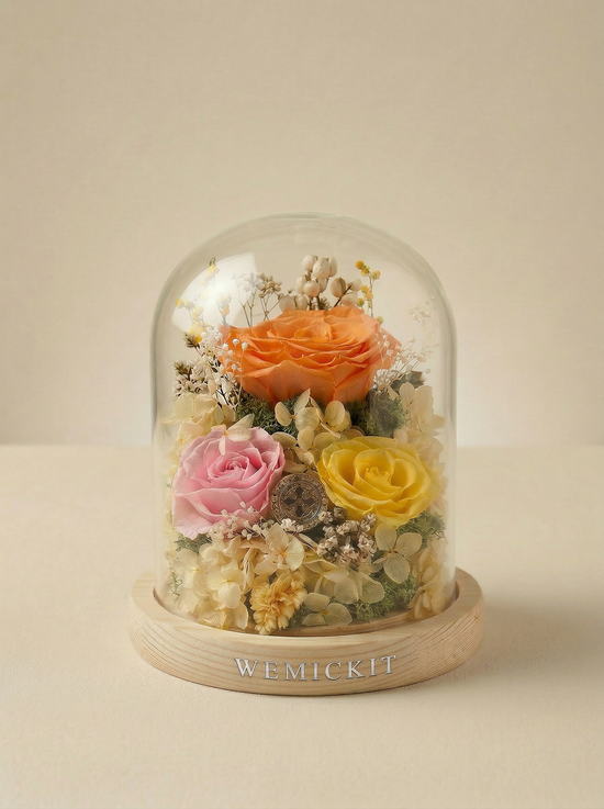 Vantal | Everlasting Preserved Flower Glass Dome