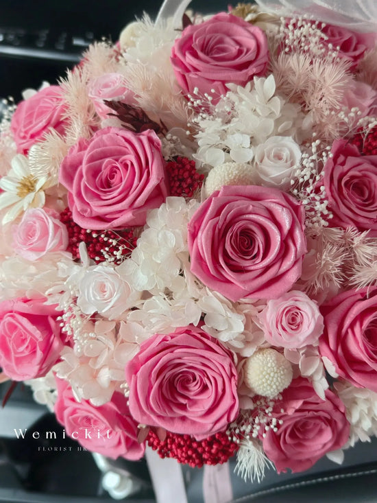 Regina | Preserved Flower Box WEMICKIT - Melbourne Floral Arrangement