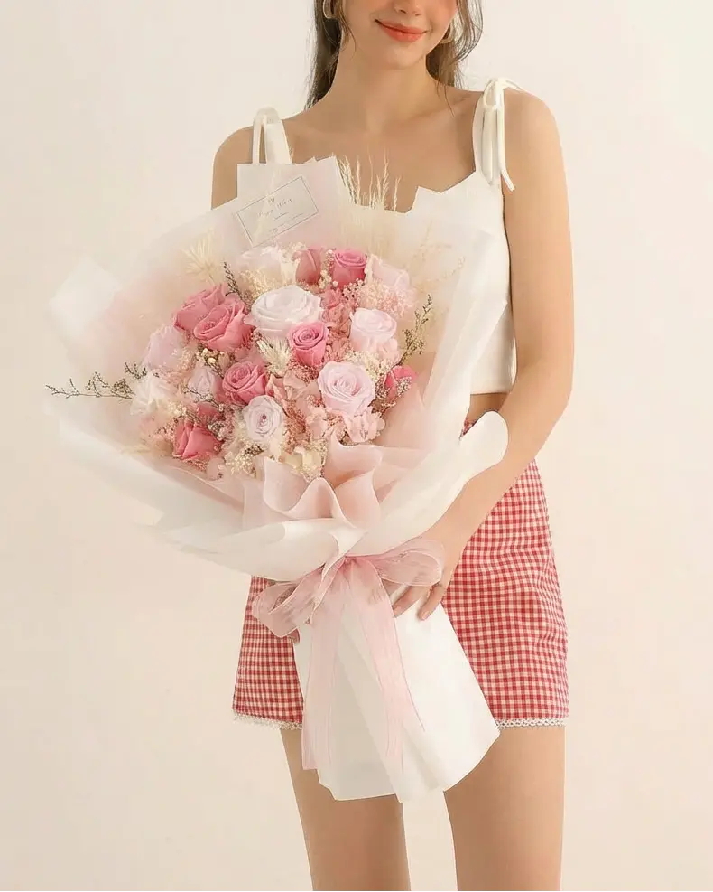 Strawberry丨Preserved Flower Bouquet WEMICKIT - Melbourne Floral Arrangement