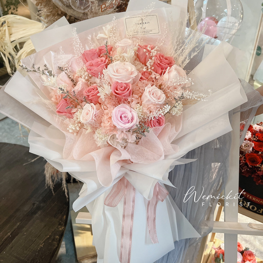 Strawberry丨Preserved Flower Bouquet