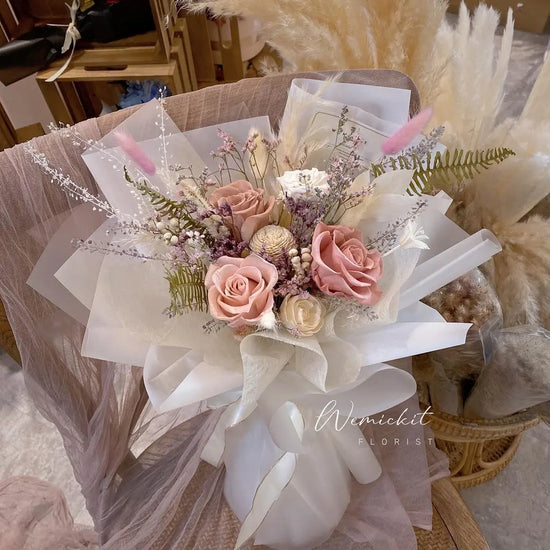 Idyllic Pink丨Preserved Flower Bouquet WEMICKIT - Melbourne Floral Arrangement