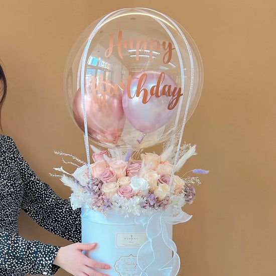 Creamy丨Preserved Flower Box With Balloon WEMICKIT - Melbourne Floral Arrangement