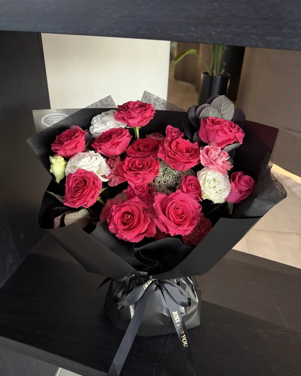 Arabella | Fresh Flower Bouquet WEMICKIT - Melbourne Flower Delivery